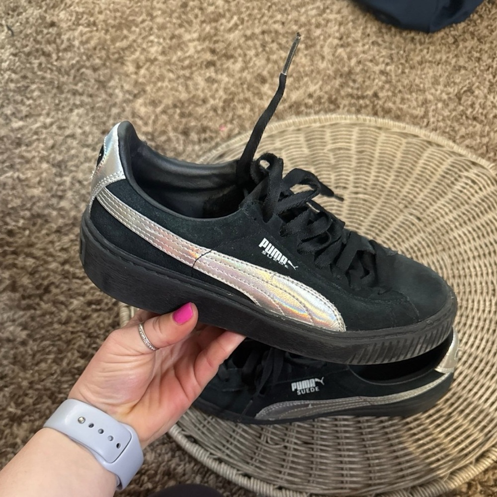 Puma black and silver shoe. Super cute with casual outfits.